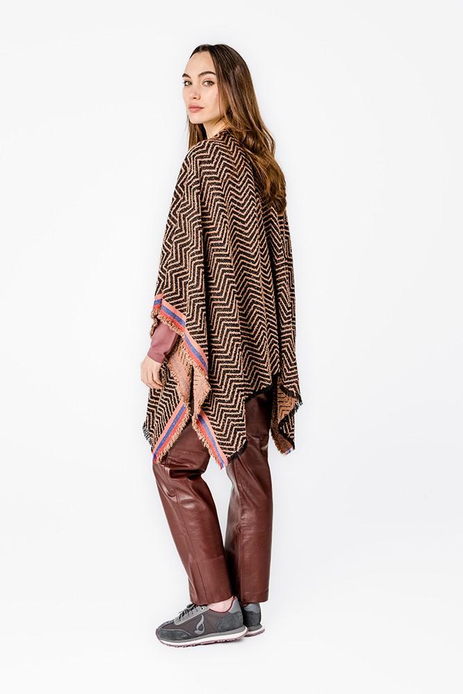 Abbacino Poncho con estampado geométrico en tonos rosas Ofertas