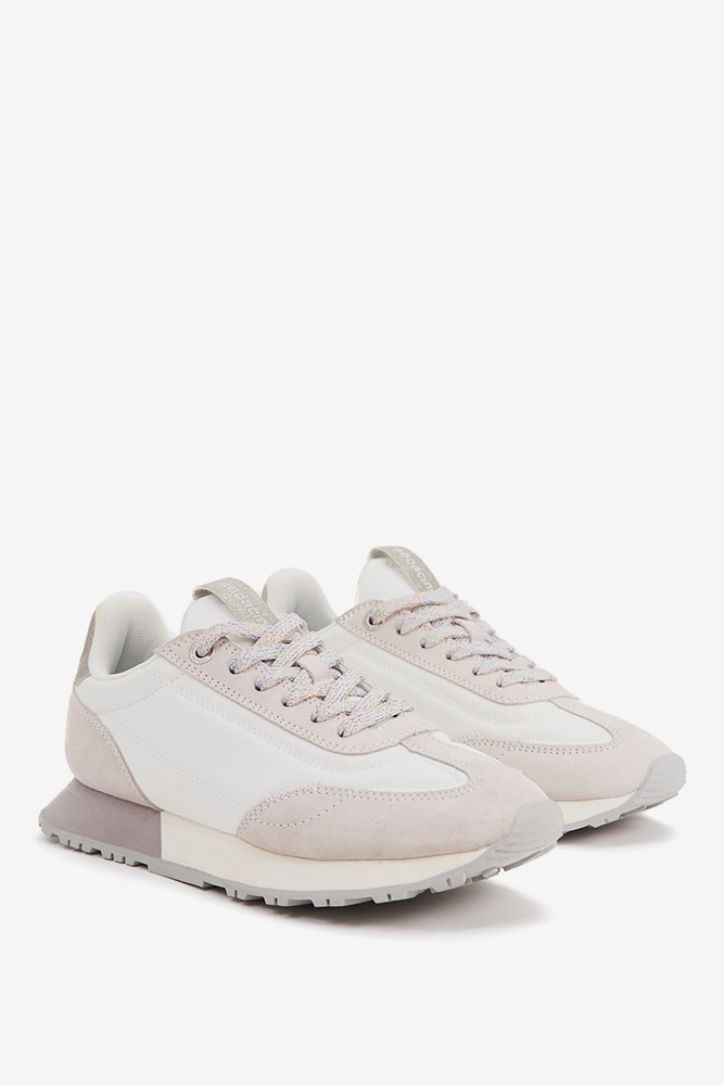 Abbacino Zapatilla de mujer en blanco Solo hoy
