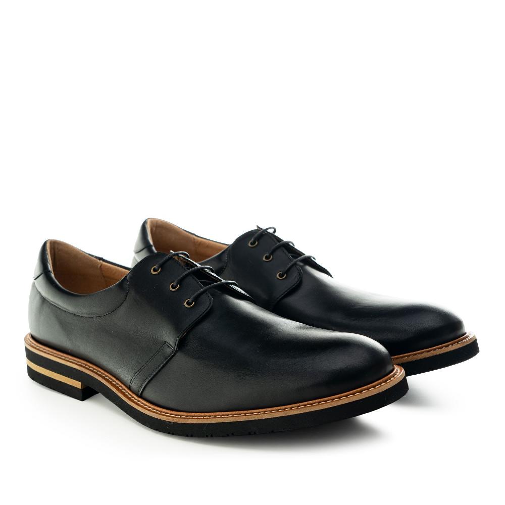 Andres machado Zapatos de vestir en piel de color Negro