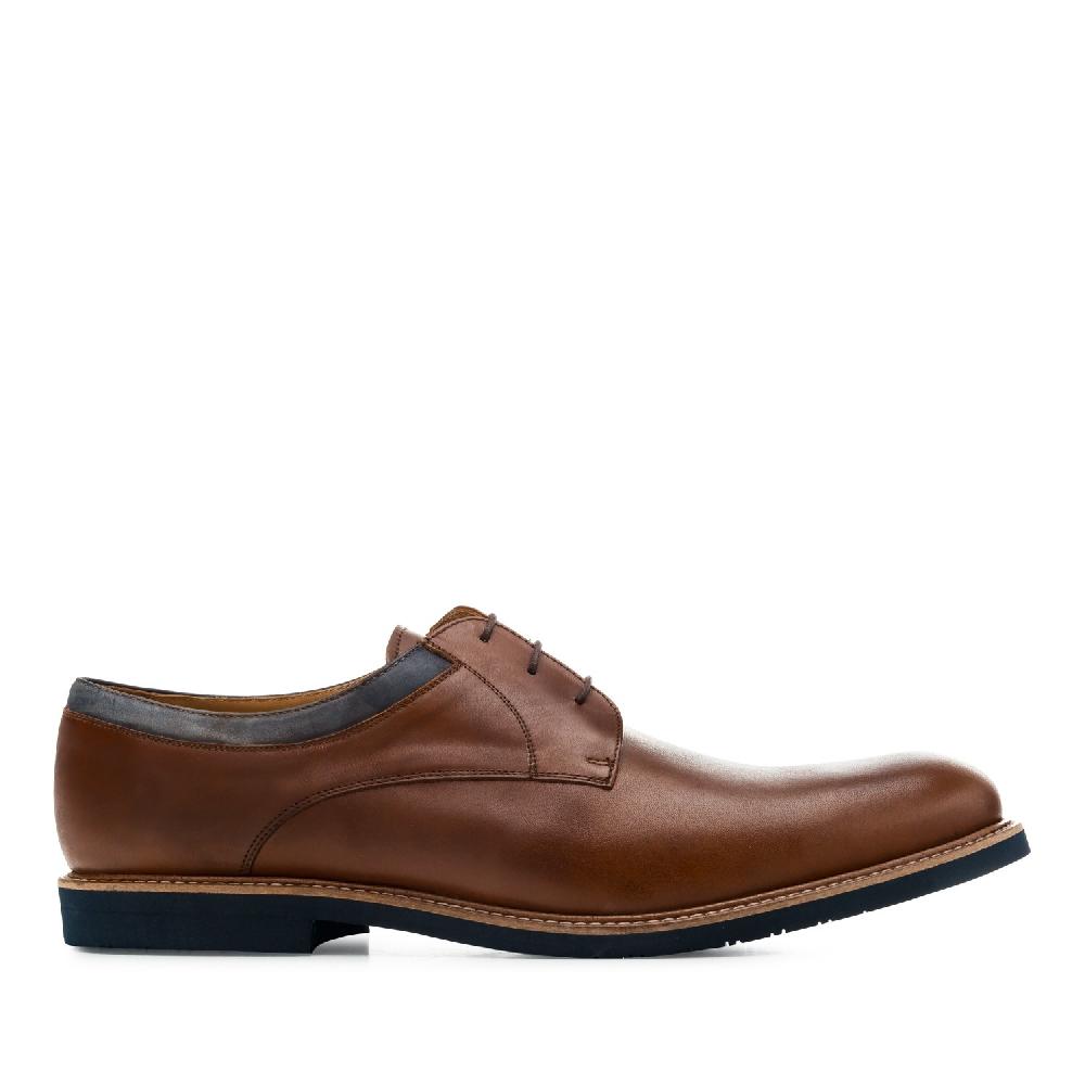 Andres machado Zapatos estilo Blucher en Marron En oferta