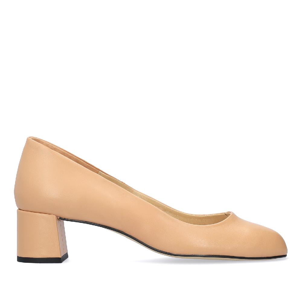 Andres machado Salón Piel Beige Última moda