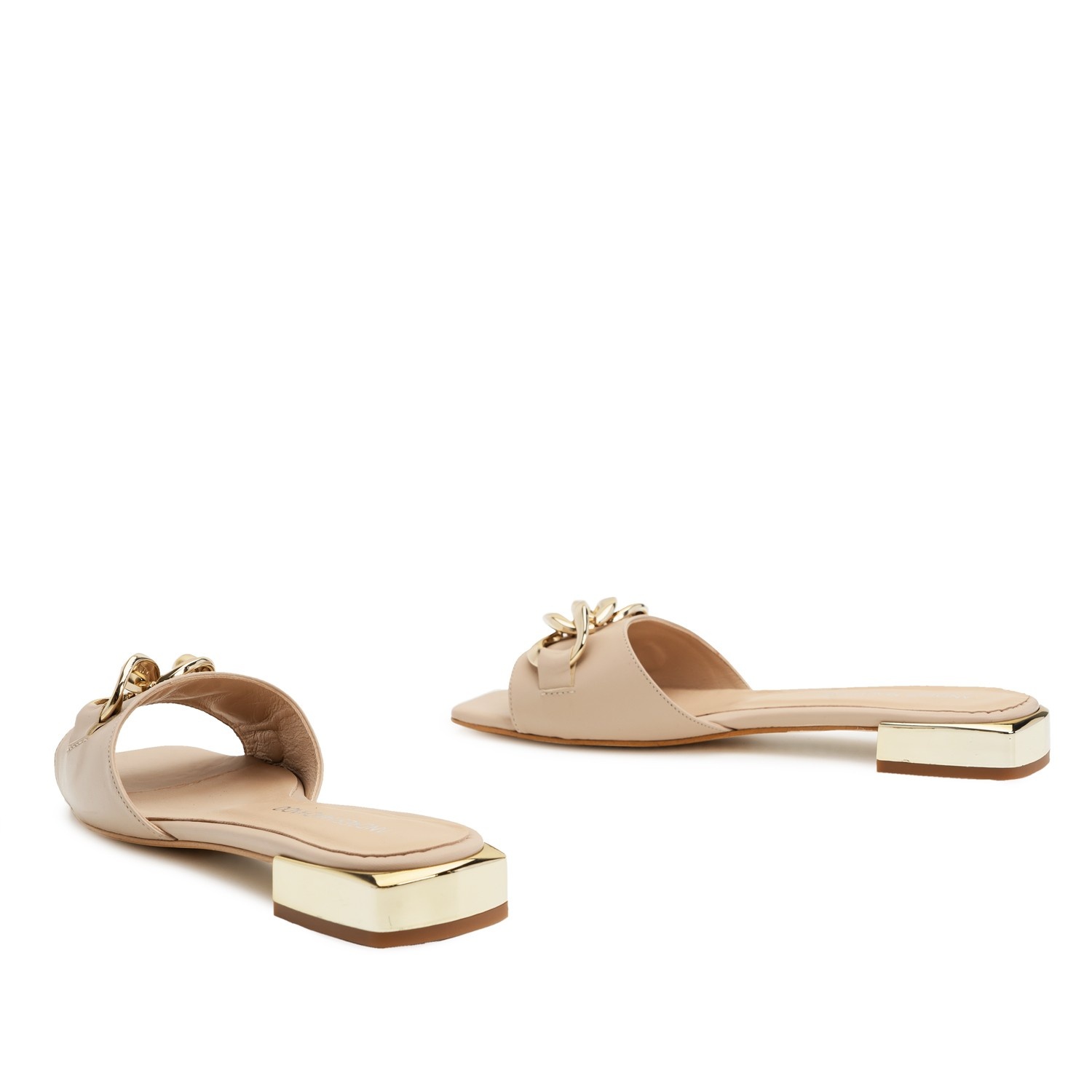 Andres machado Sandalia plana en piel beige con cadena Oferta especial de fábrica