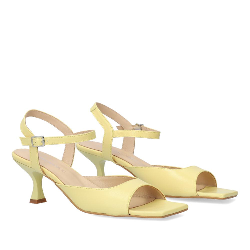 Andres machado Sandalia con tacón en piel Amarillo