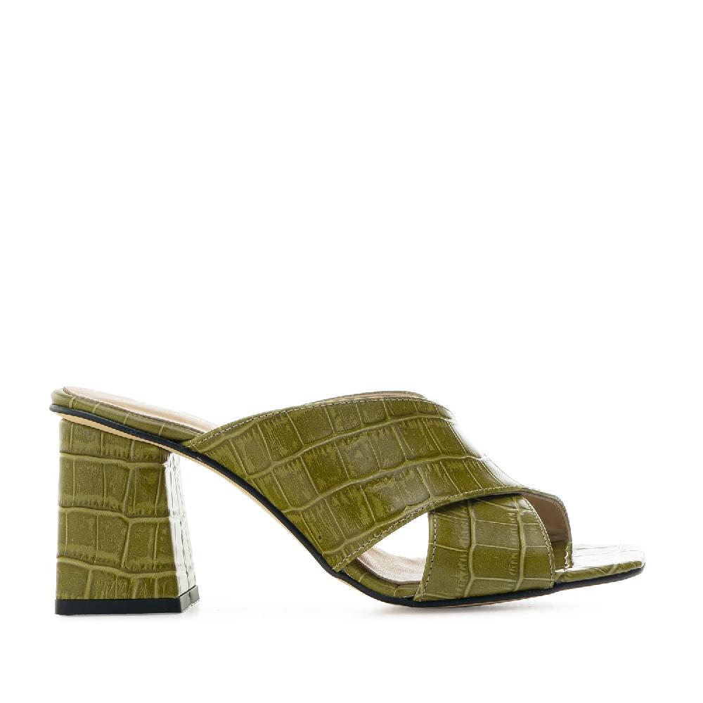 Andres machado Sandalias en piel coco de color Verde Oliva Precio ultrabajo
