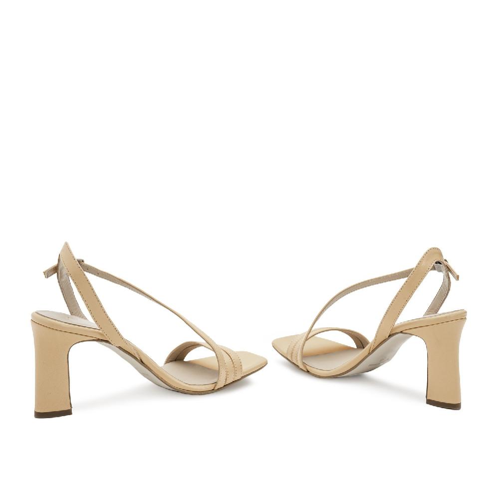 Andres machado Sandalia tacón piel beige Descuentos del mes