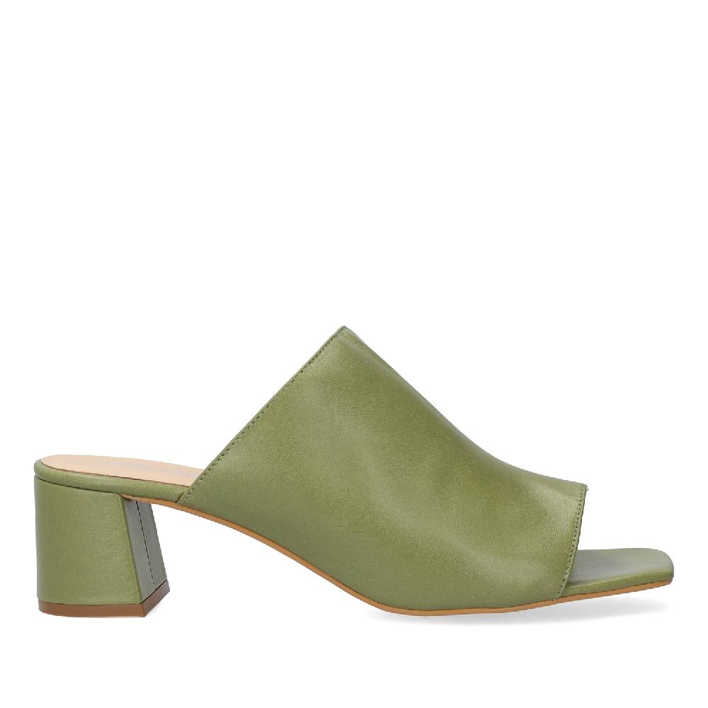 Andres machado Mule con tacón en piel Kaki Mejor oferta