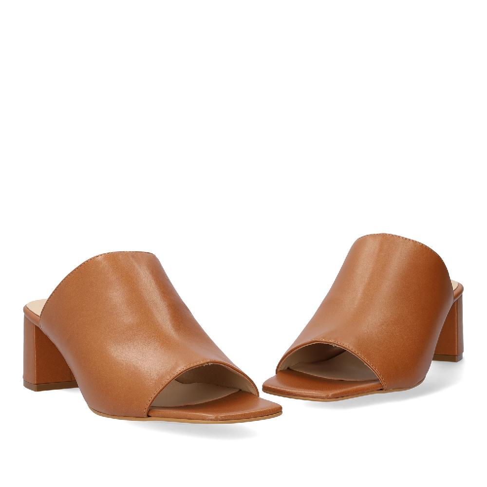 Andres machado Mule con tacón en piel Cuero Rebajas online