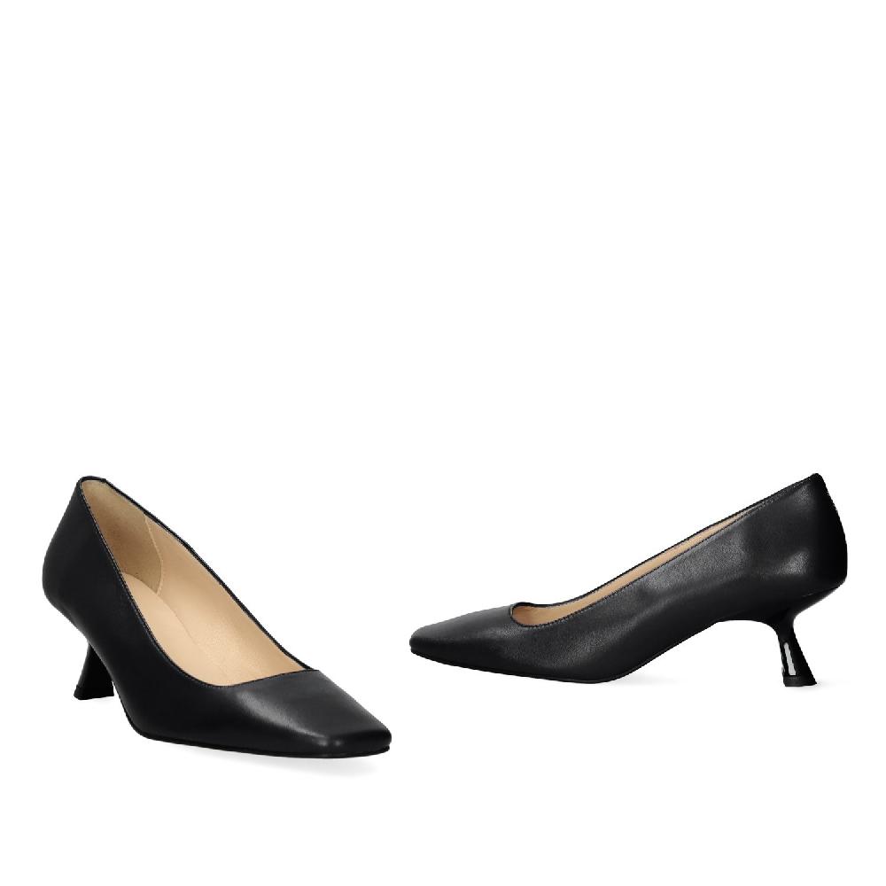 Andres machado Zapato de tacón en piel de color negro Oferta exclusiva