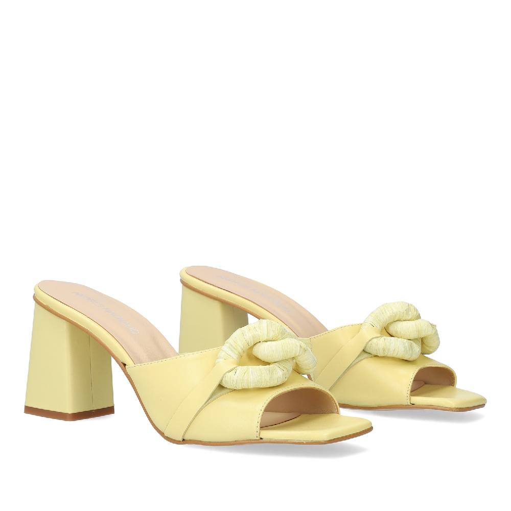 Andres machado Sandalia con tacón en piel Amarillo