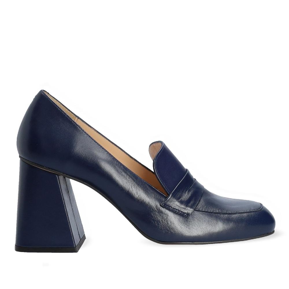 Andres machado Zapato de estilo mocasín con tacón en piel de color marino Liquidación