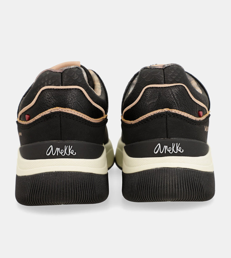 Anekke Sport black sneakers Último día