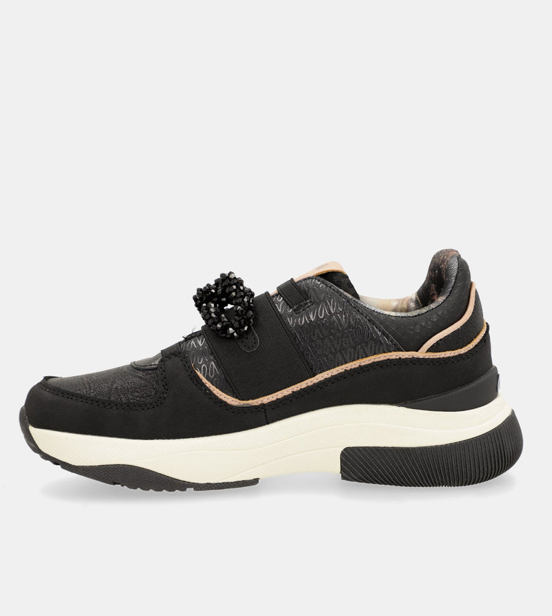 Anekke Sport black sneakers Último día