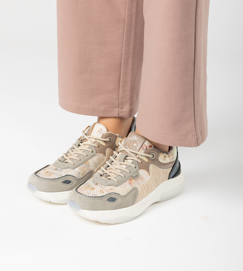 Anekke Beige Sports Memories En oferta