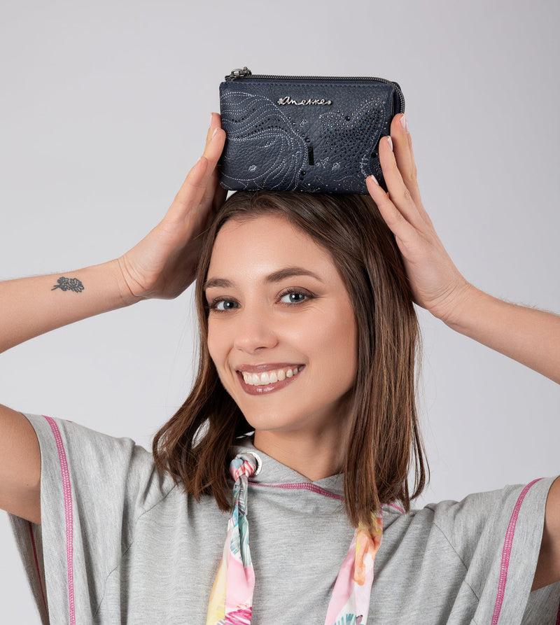 Anekke Studio navy blue triple coin purse Envío gratis