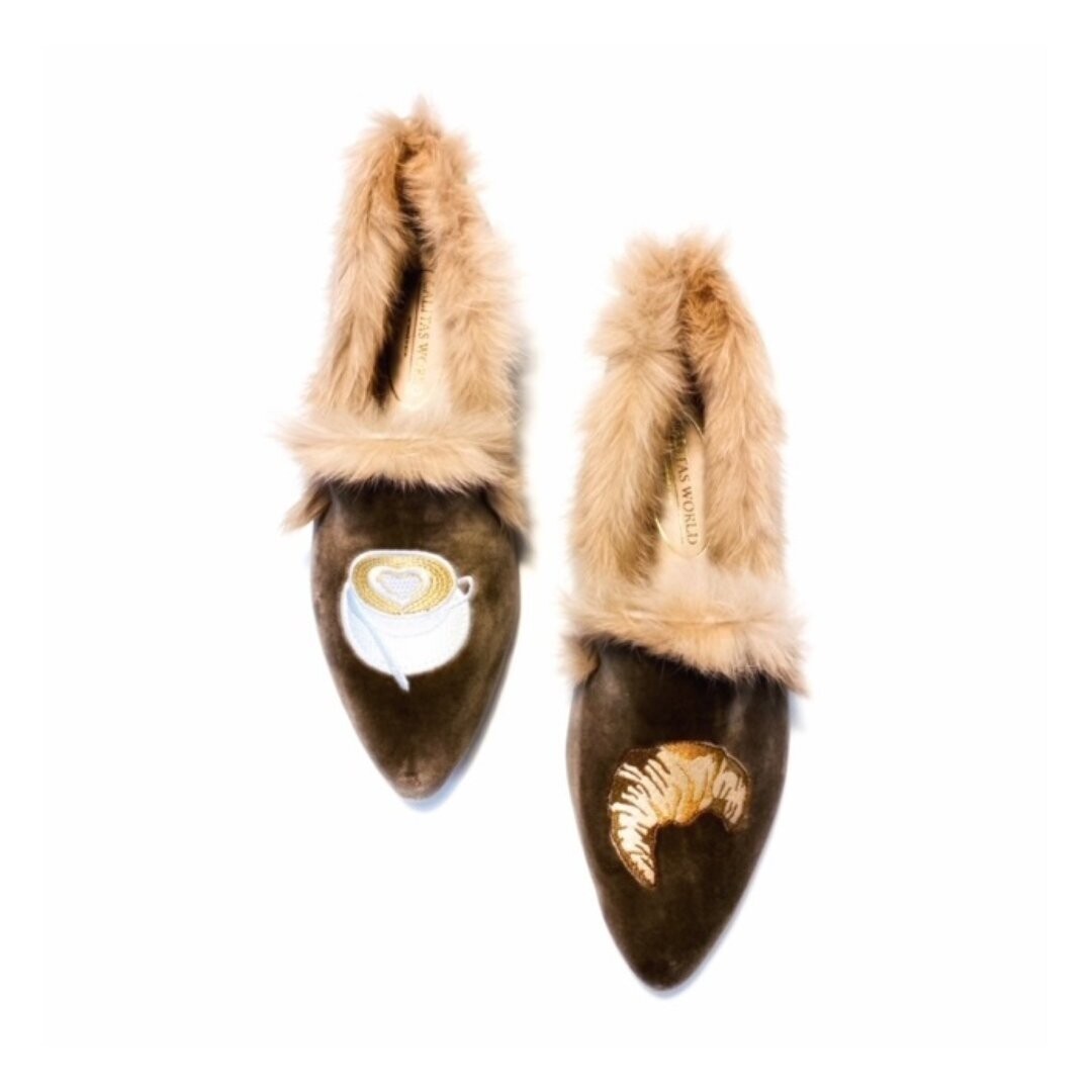 Calita Shoes ​POINTY FUR BEIGE 5ACO VELVET COFFEE AND CROISSANT Solo hoy