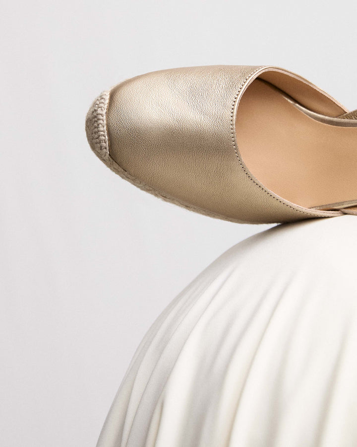Castañer Calzado de Mujer estilo Pala Talon con Cuña de 9cm de altura | Castañer Grandes descuentos