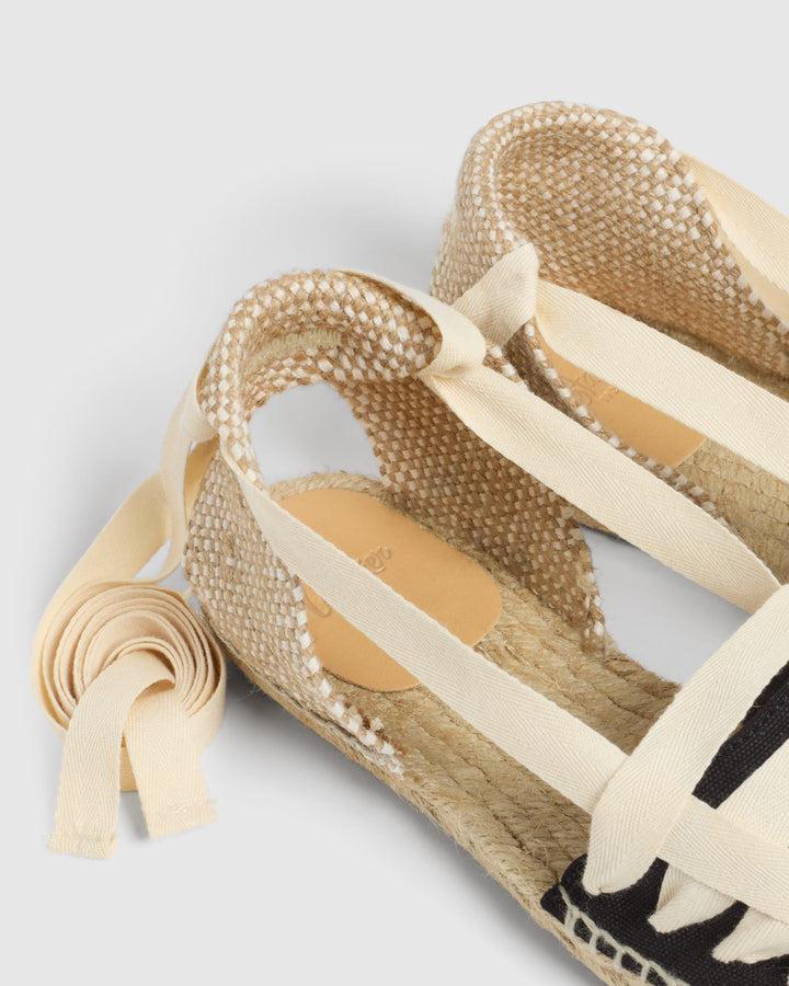 Castañer CASTAÑER ALPARGATAS PLANAS JEAN NEGRO/NATURAL MUJER – Castañer En línea