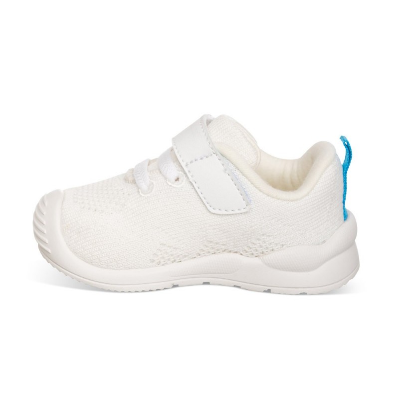 Chetto Deportiva blanca con detalle azul con Velcro moderna y respetuosa Liquidación