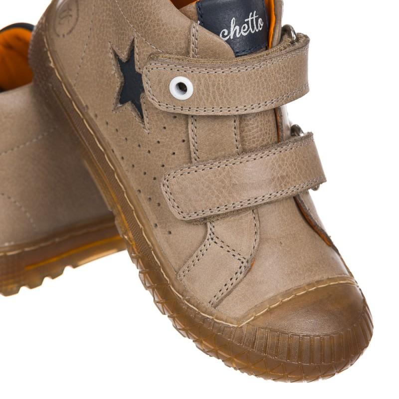 Chetto Bota dos velcros con Estrella Último día