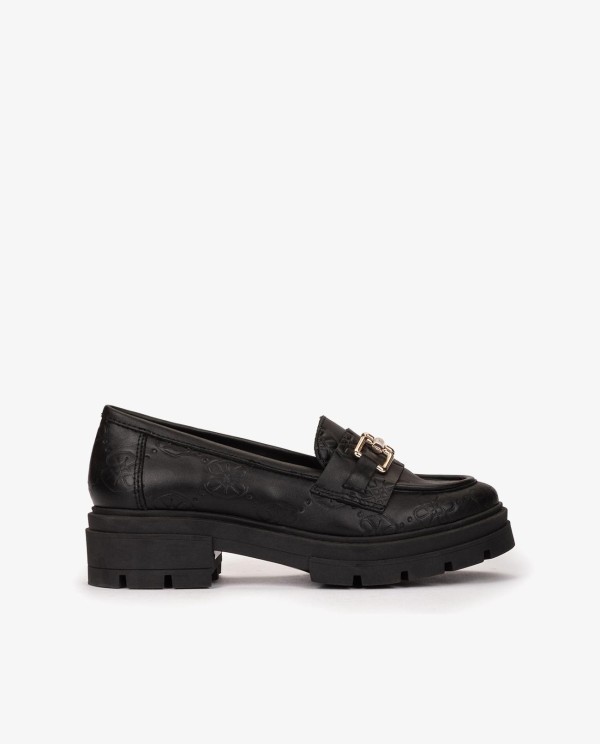 Cuplé MOCASÍN NEGRO DE PIEL CON LOGO GRABADO Y SUELA GRUESA
