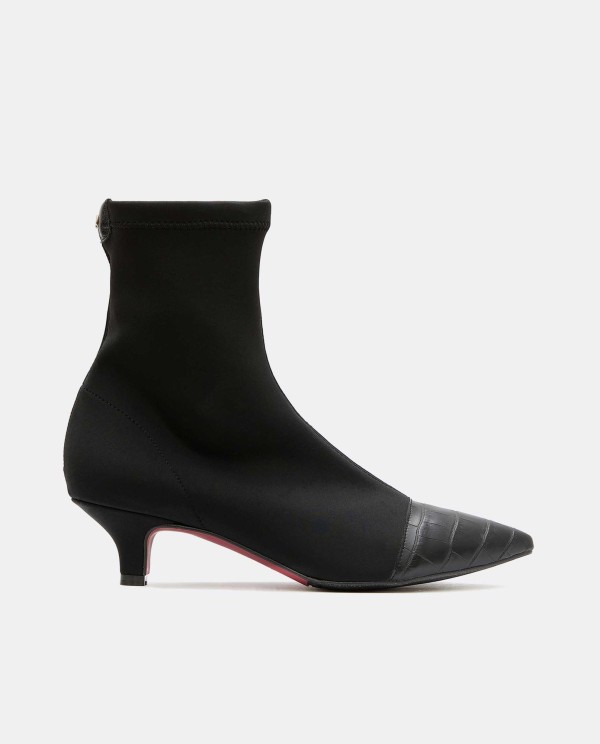 Cuplé BOTÍN NEGRO DE LICRA STRETCH CON PUNTERA DE PIEL Y TACÓN BAJO