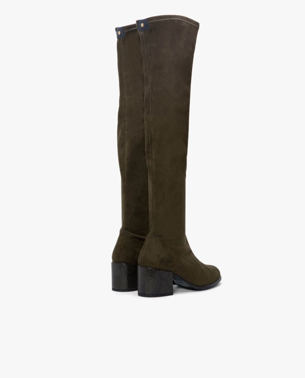 Cuplé BOTA MOSQUETERA VERDE DE ULTRASUEDE ELÁSTICO CON TACÓN MEDIO Envío gratis