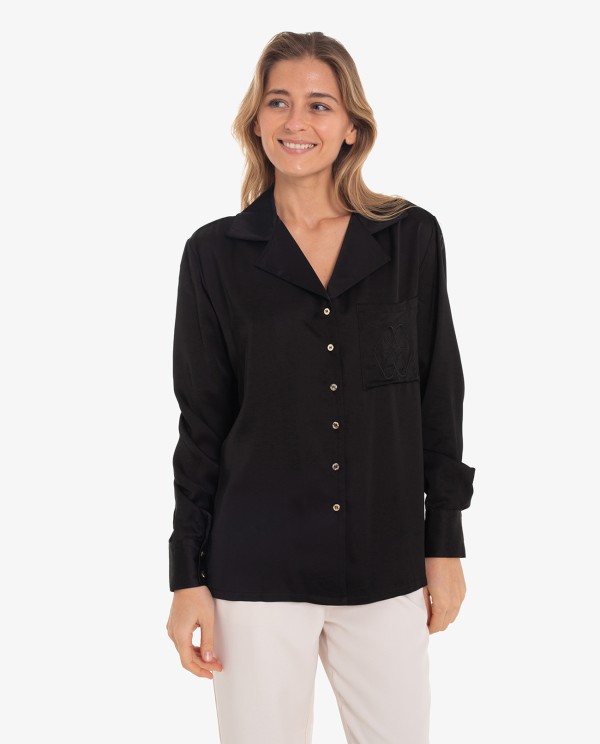 Cuplé CAMISA NEGRA SATINADA CON BOLSILLO Liquidación