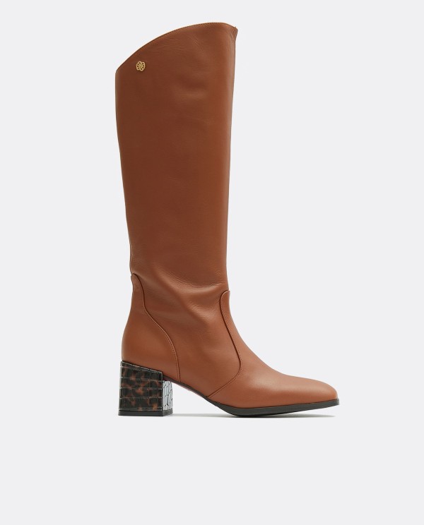 Cuplé BOTA PUNTA CUADRADA