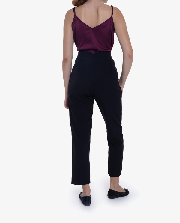 Cuplé PANTALÓN RECTO NEGRO CON PINZAS Oferta especial de fábrica