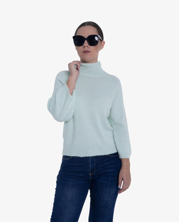 Cuplé JERSEY DE PUNTO VERDE CON CUELLO ALTO Y MANGAS TRES CUARTOS Libre de impuestos