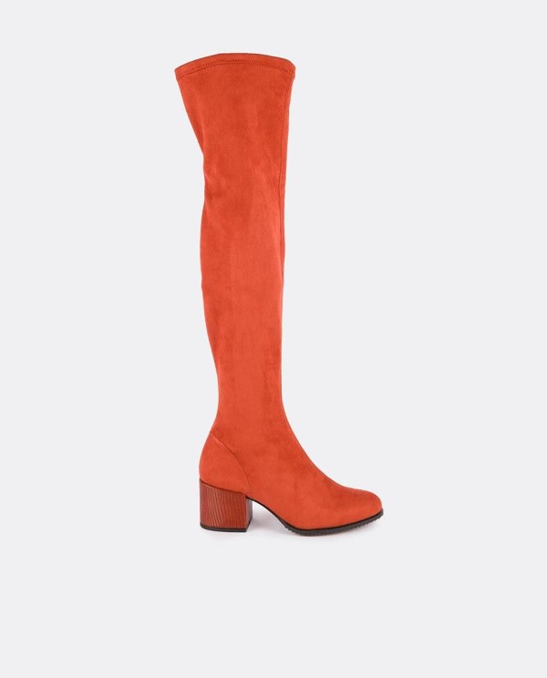 Cuplé BOTA MOSQUETERA TEJA DE ULTRASUEDE ELÁSTICO CON TACÓN MEDIO