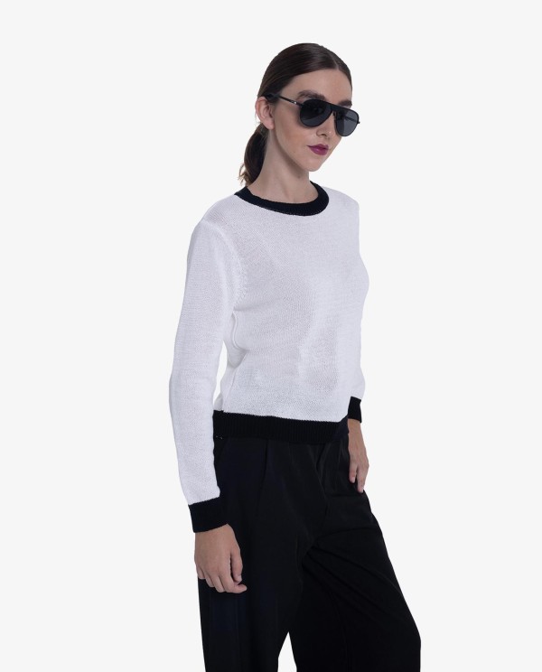 Cuplé JERSEY DE PUNTO BLANCO CON DETALLES NEGROS EN CUELLO Y PUÑOS Superdescuento