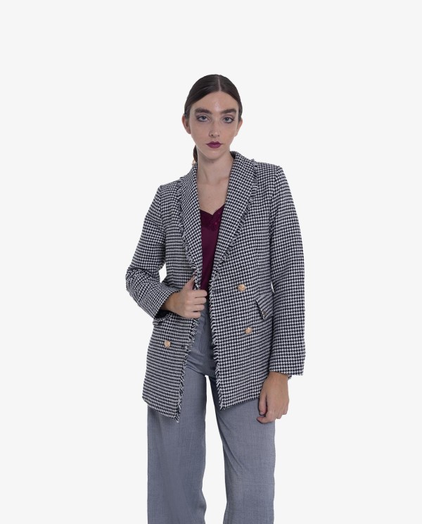 Cuplé AMERICANA DE TWEED DESHILACHADA CON CUADROS BLANCO Y NEGRO