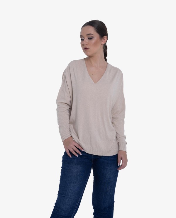 Cuplé JERSEY DE PUNTO BEIGE CON ESCOTE EN PICO Y TEJIDO SUAVE