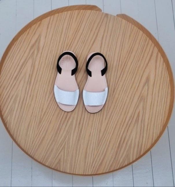 Del rio london Ibiza sandals white - black slingback Oferta especial de fábrica