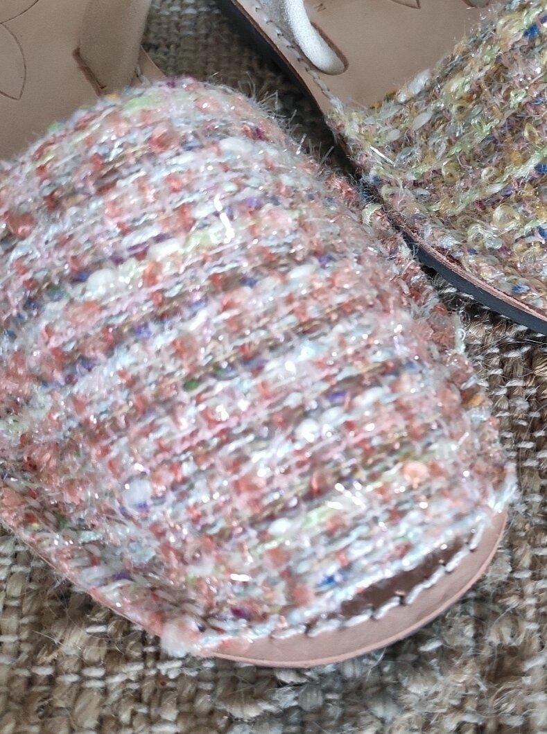 Del rio london Classic bouclé flats peach Envío gratis