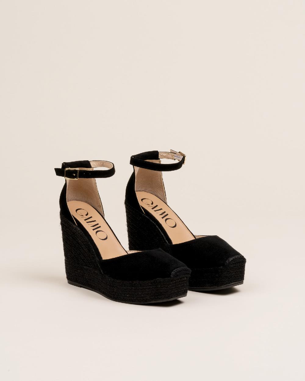 Gaimo espadrilles Sugus NegroAlpargatas de cuña monocolor en piel con hebilla COMPRAR AHORA