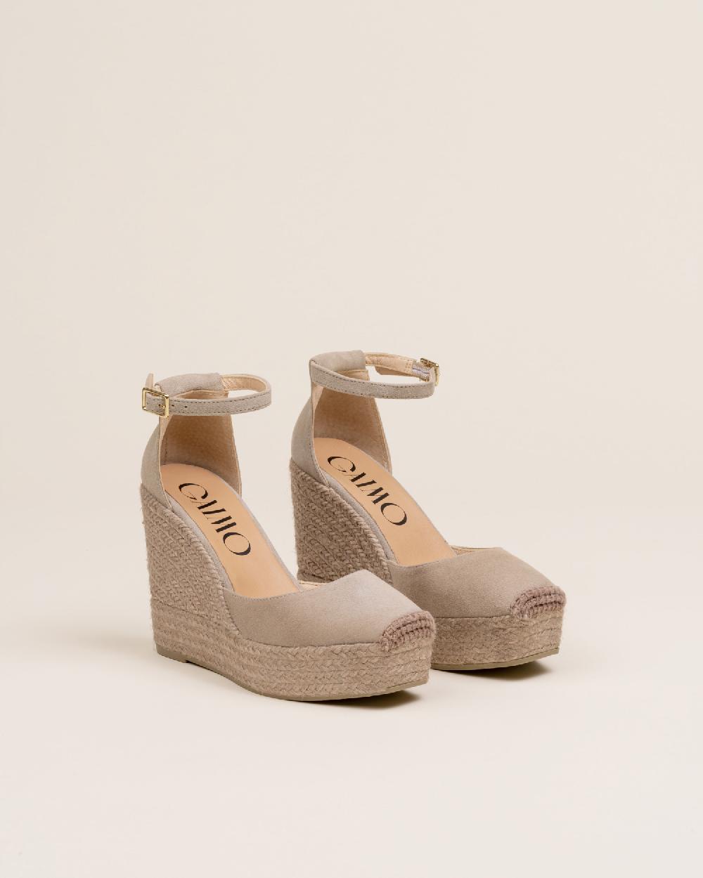 Gaimo espadrilles Sugus KangarooAlpargatas de cuña monocolor en piel con hebilla Últimos 2 días