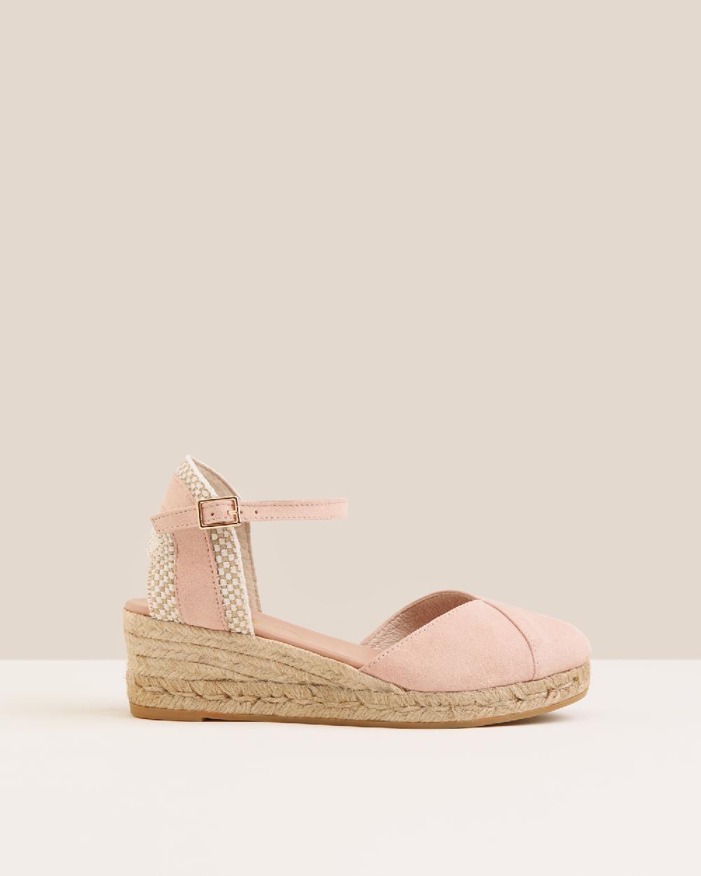 Gaimo espadrilles Copita ContourAlpargatas de cuña en piel con escote pico Gaimo espadrilles Copita ContourAlpargatas de cuña en piel con escote pico