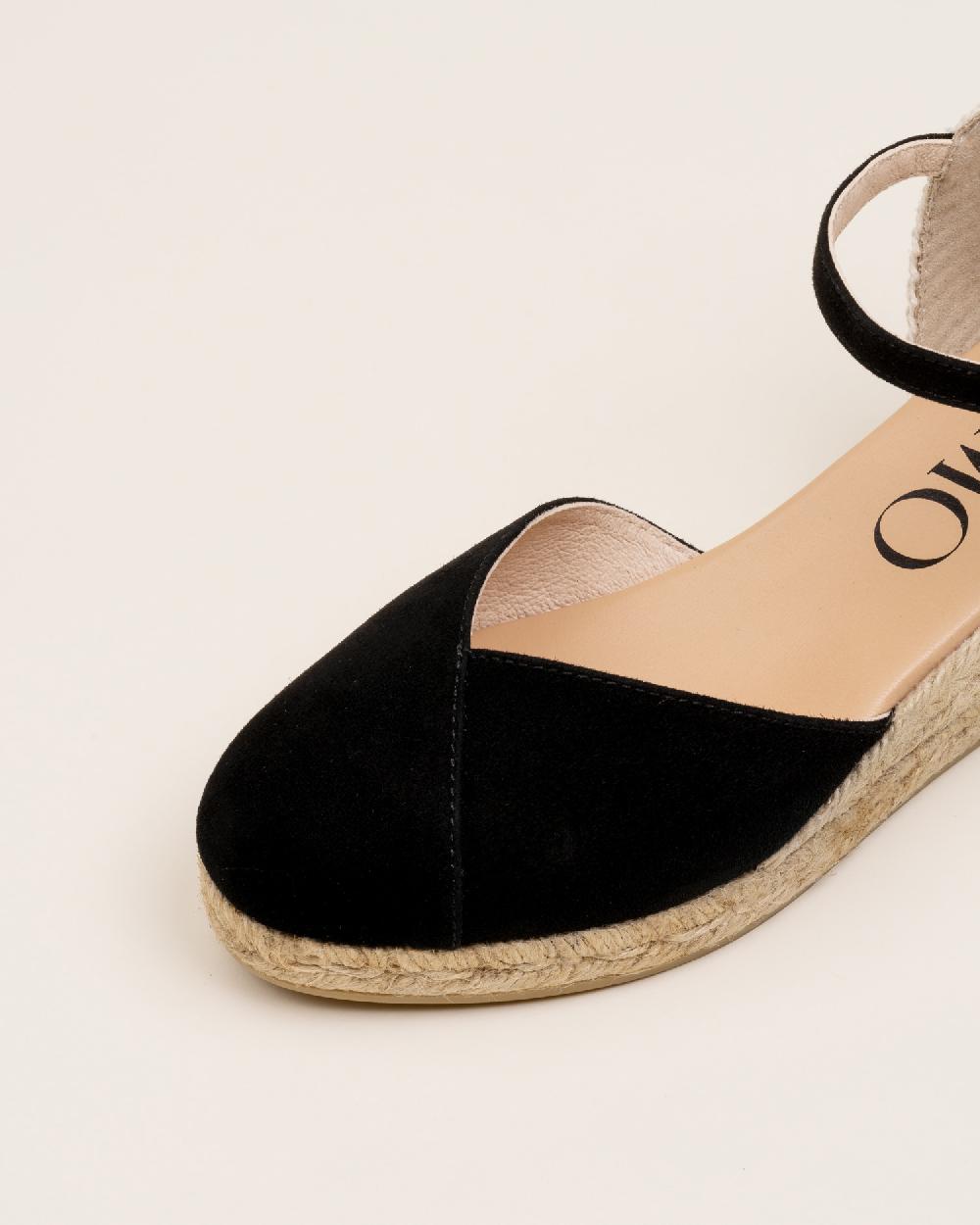 Gaimo espadrilles Copita NegroAlpargatas de cuña en piel con escote pico Liquidación