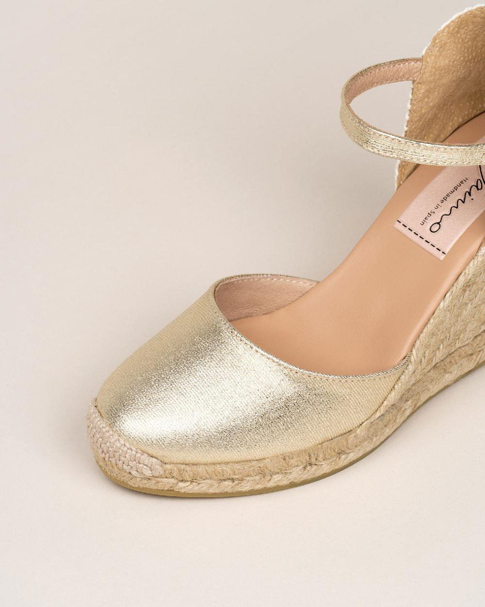 Gaimo espadrilles Global7 CarraraAlpargatas de cuña en piel grabada con hebilla Última moda