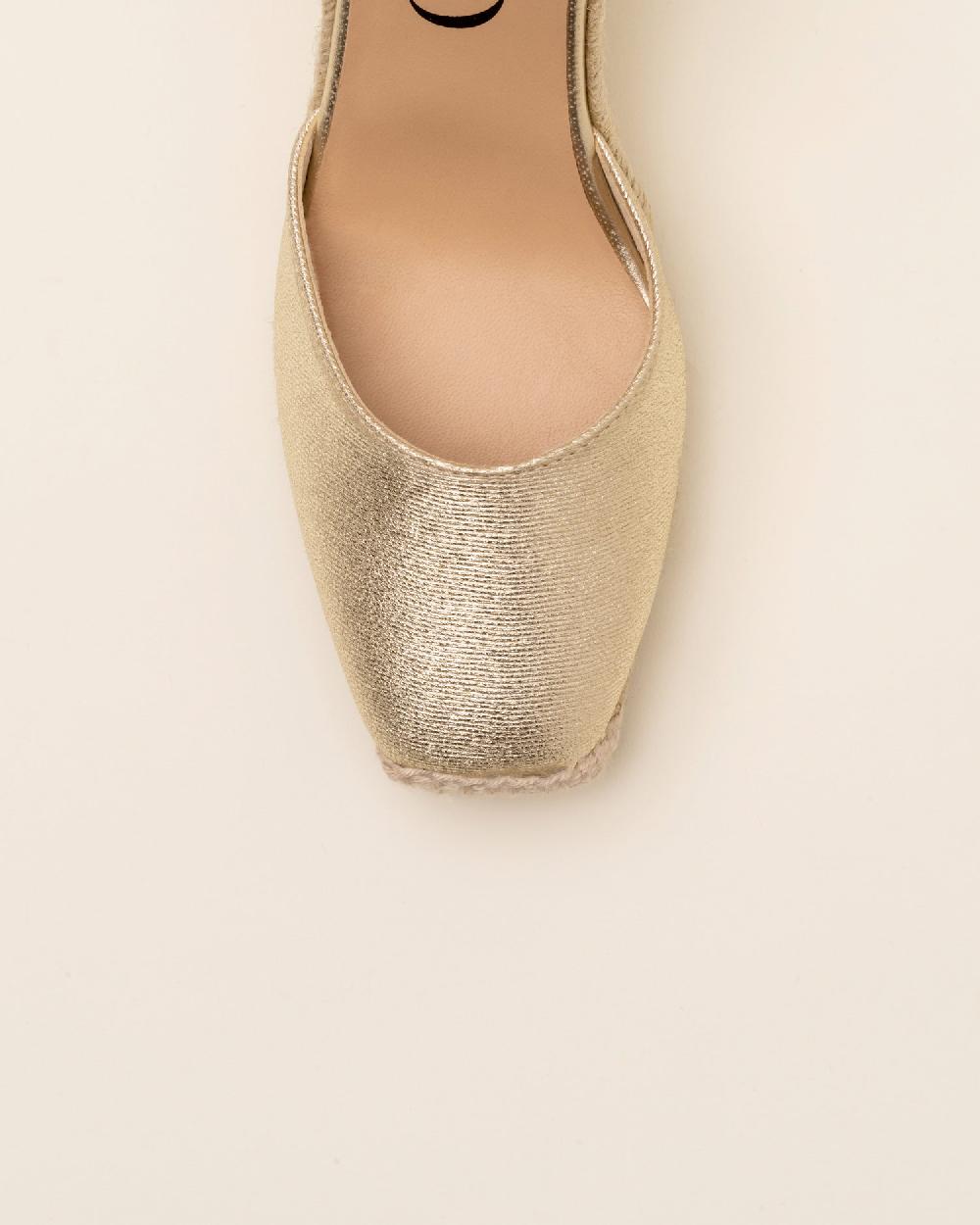 Gaimo espadrilles Yosie7 CarraraAlpargatas de cuña en piel grabada con punta cuadrada Devoluciones gratuitas