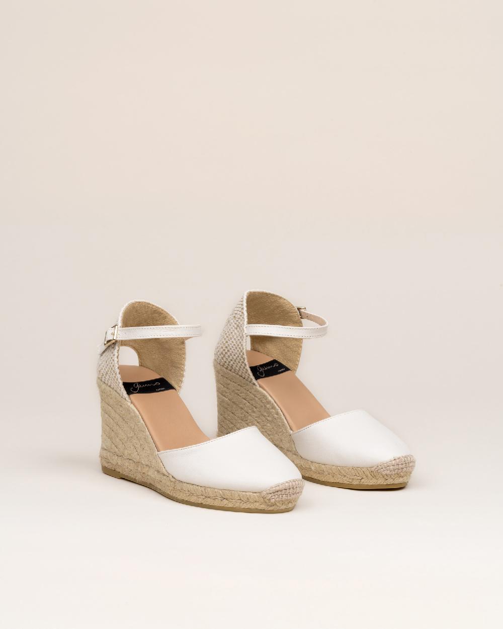 Gaimo espadrilles Global7 Pharos MarfilAlpargatas de cuña en piel con hebilla Envío gratis