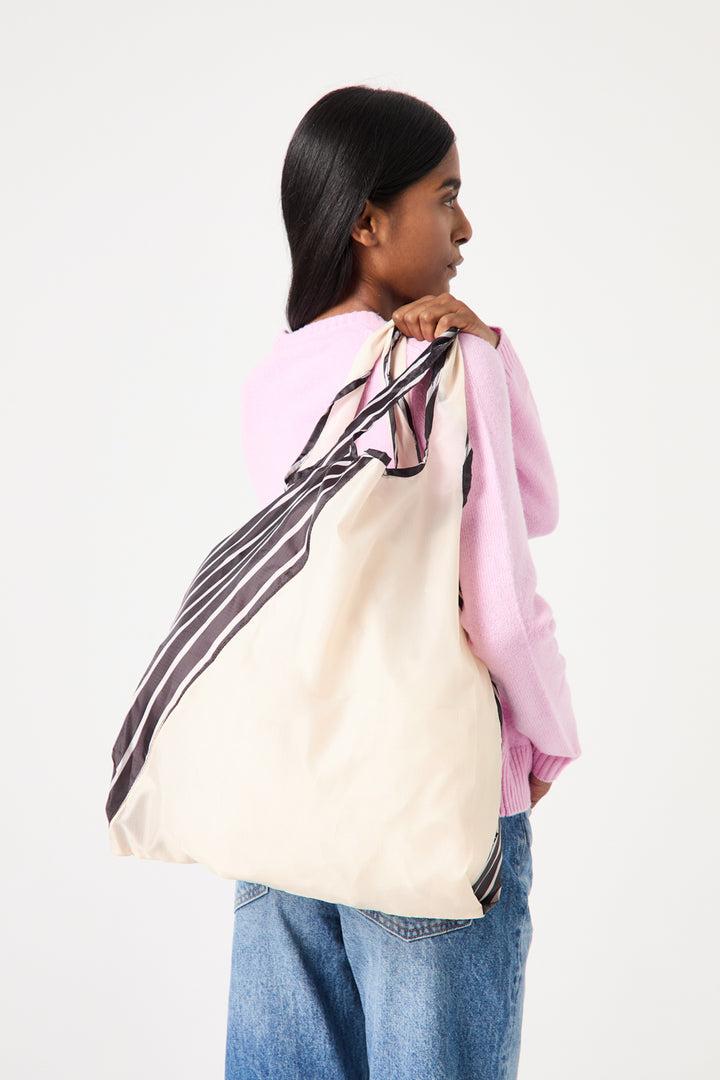 lefrik Bolso Offcut Ecru Mocca Solo queda un día
