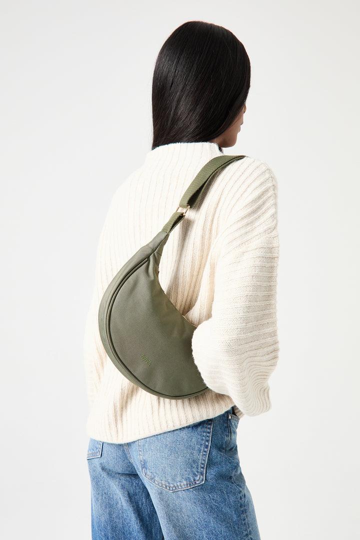lefrik Lua Bag Olive En oferta