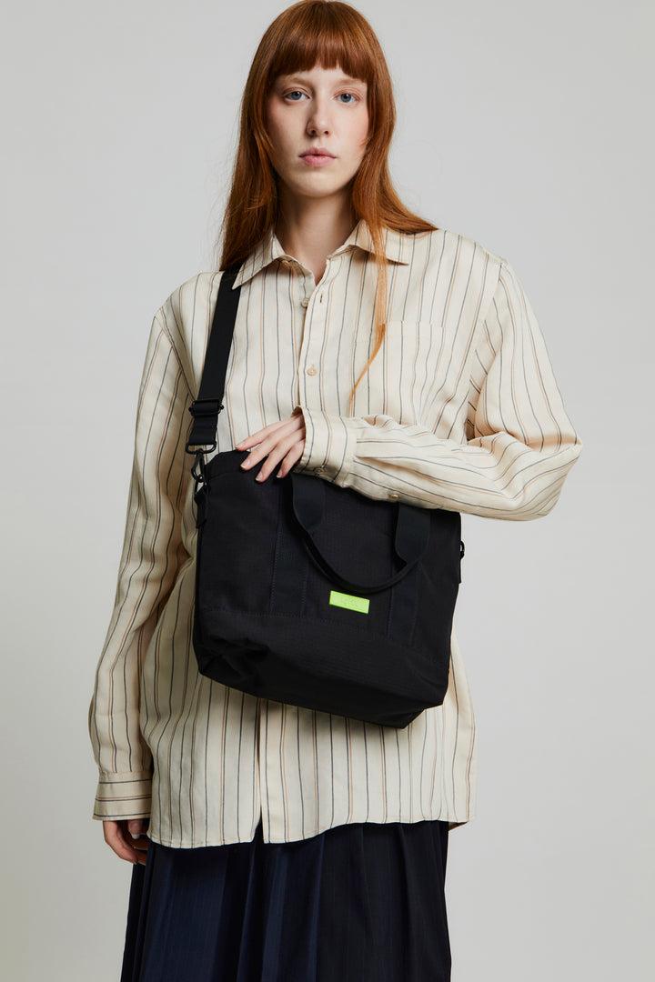 lefrik Strata Mini Bag Black Lime Vandra Último día