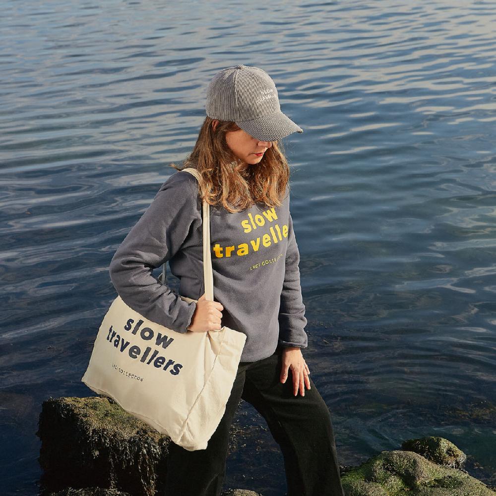 lmdi collection Sudadera “Slow Travellers” LMDI Collection Venta caliente