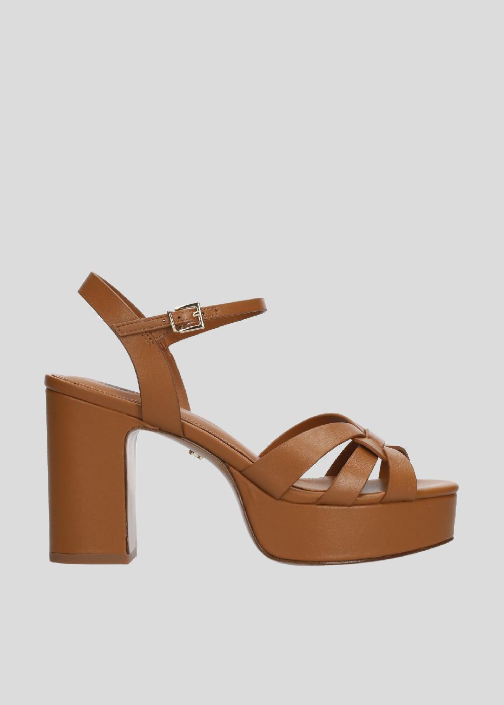 lola cruz ARIA PLATFORM 95 Liquidación