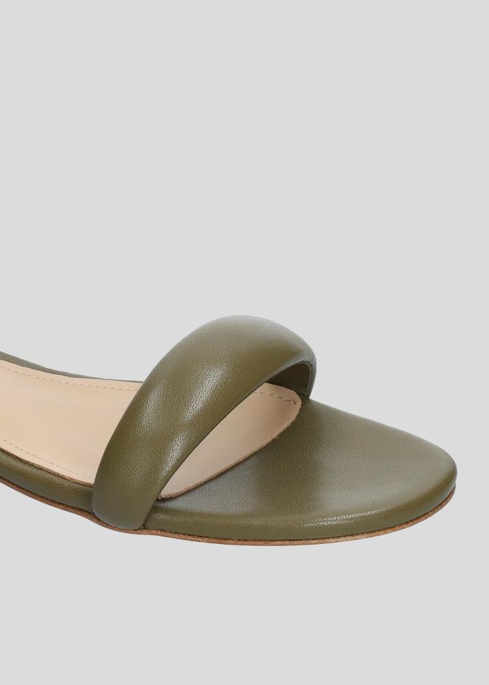 lola cruz AMY FLATS COMPRAR AHORA