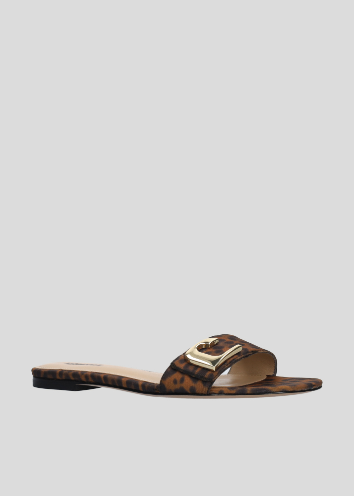 lola cruz LOLA FLATS Últimos 2 días